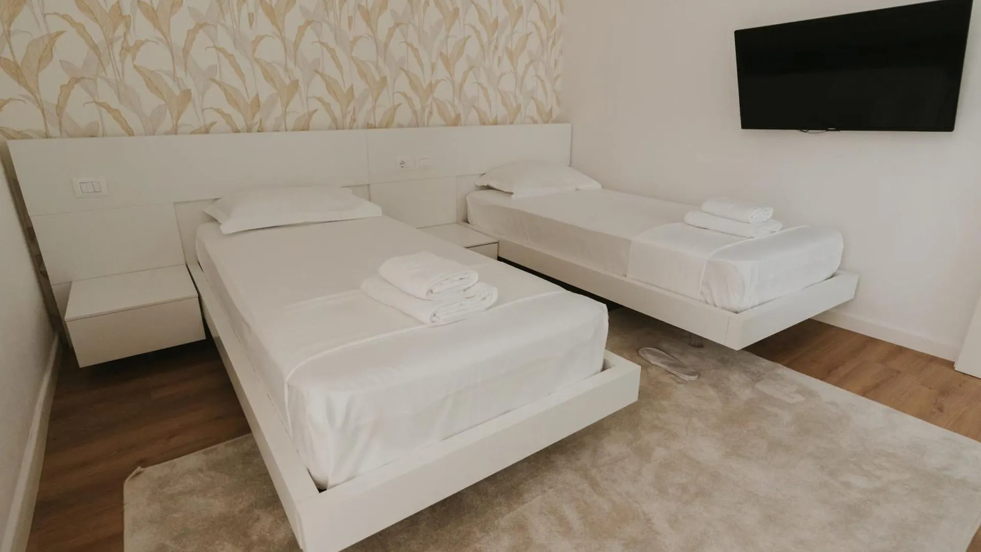 Lejlighedshotel Miku Green Coast Palasë