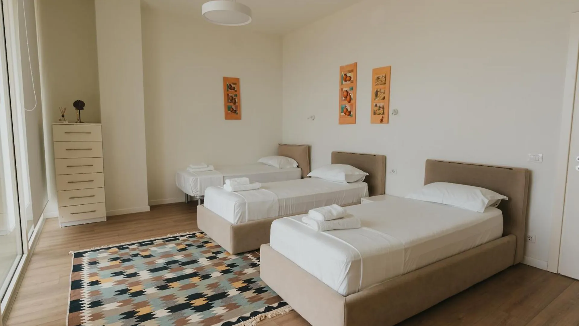 Miku Green Coast Palasë Lejlighedshotel