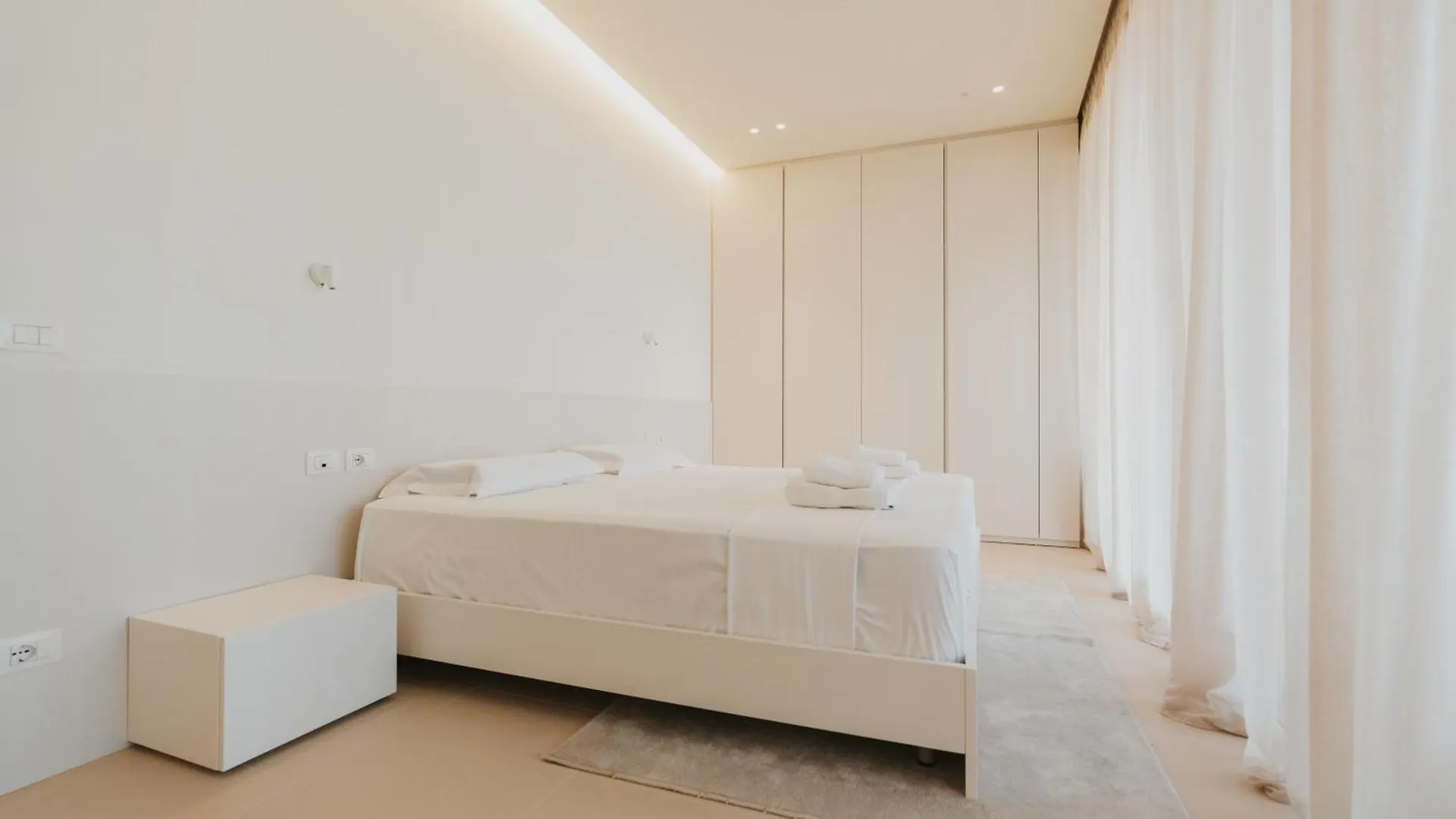 Miku Green Coast Palasë Lejlighedshotel